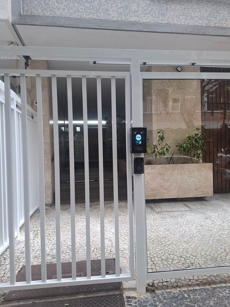 Novo apartamento com terraço em Copacabana Ipanema