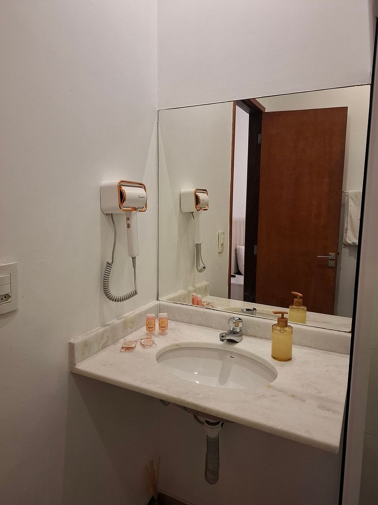 Fullano B&B _ Entre Copacabana et Ipanema